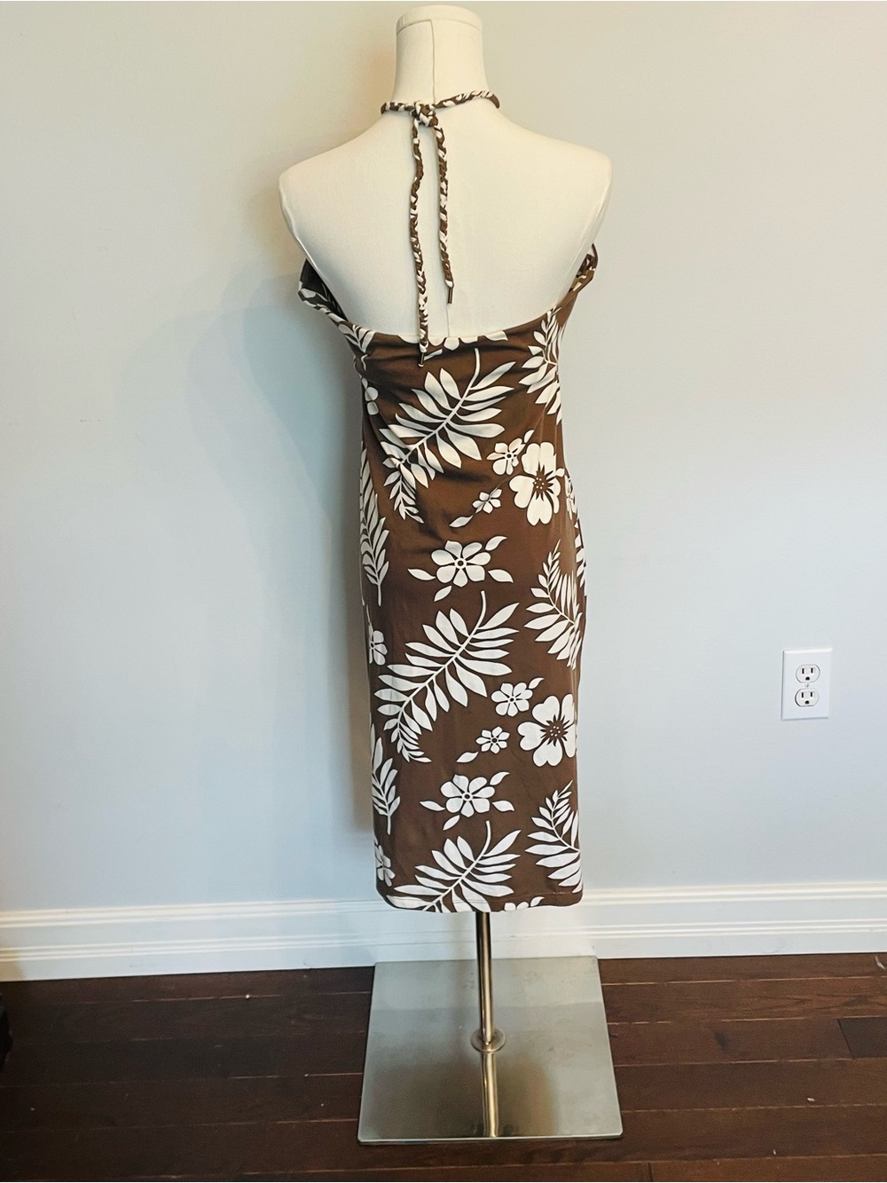 Tommy Bahama Brown and White Leaf-Print dress - Picture 5 of 11